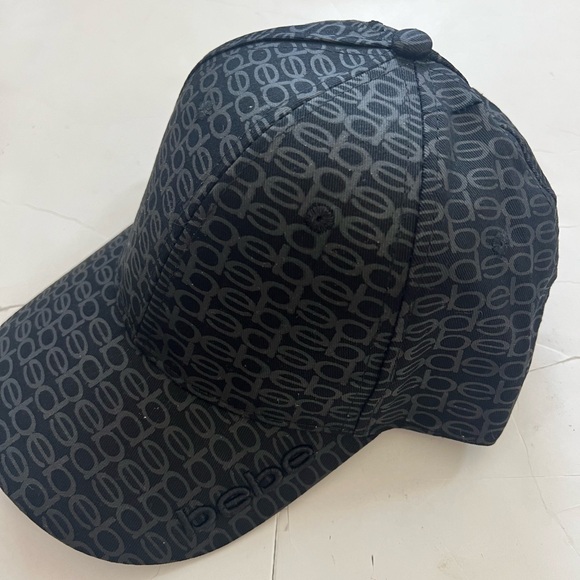 Bebe womens cap all over print. Color black - Picture 5 of 5